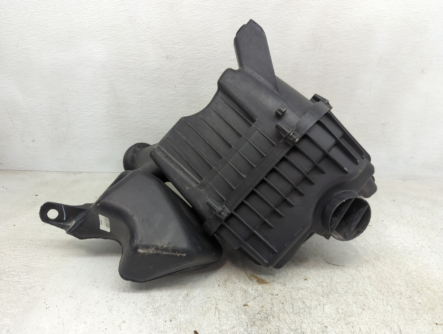 Chevrolet Traverse Air Cleaner Intake-duct Hose Tube - Oemusedautoparts1.com