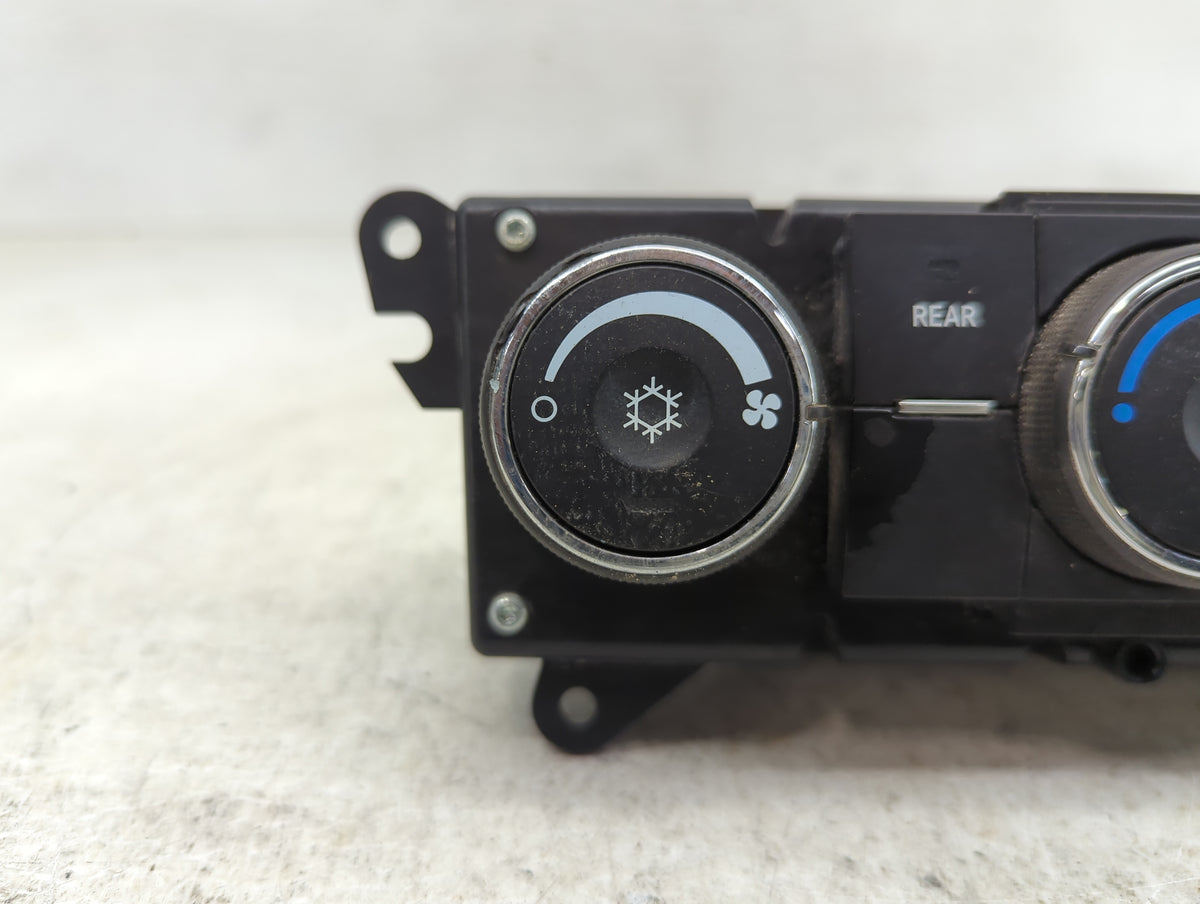 2009-2012 Chevrolet Traverse Climate Control Module Temperature AC/Heater Replacement P/N:20917130 Fits Fits 2009 2010 2011 
