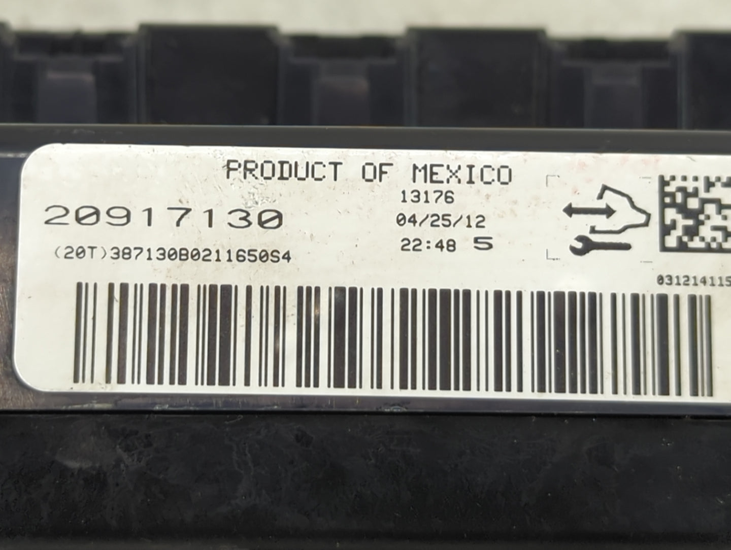 2012 Chevrolet Traverse Climate Control Module Temperature AC/Heater Replacement P/N:20917130 Fits OEM Used Auto Parts - Oem