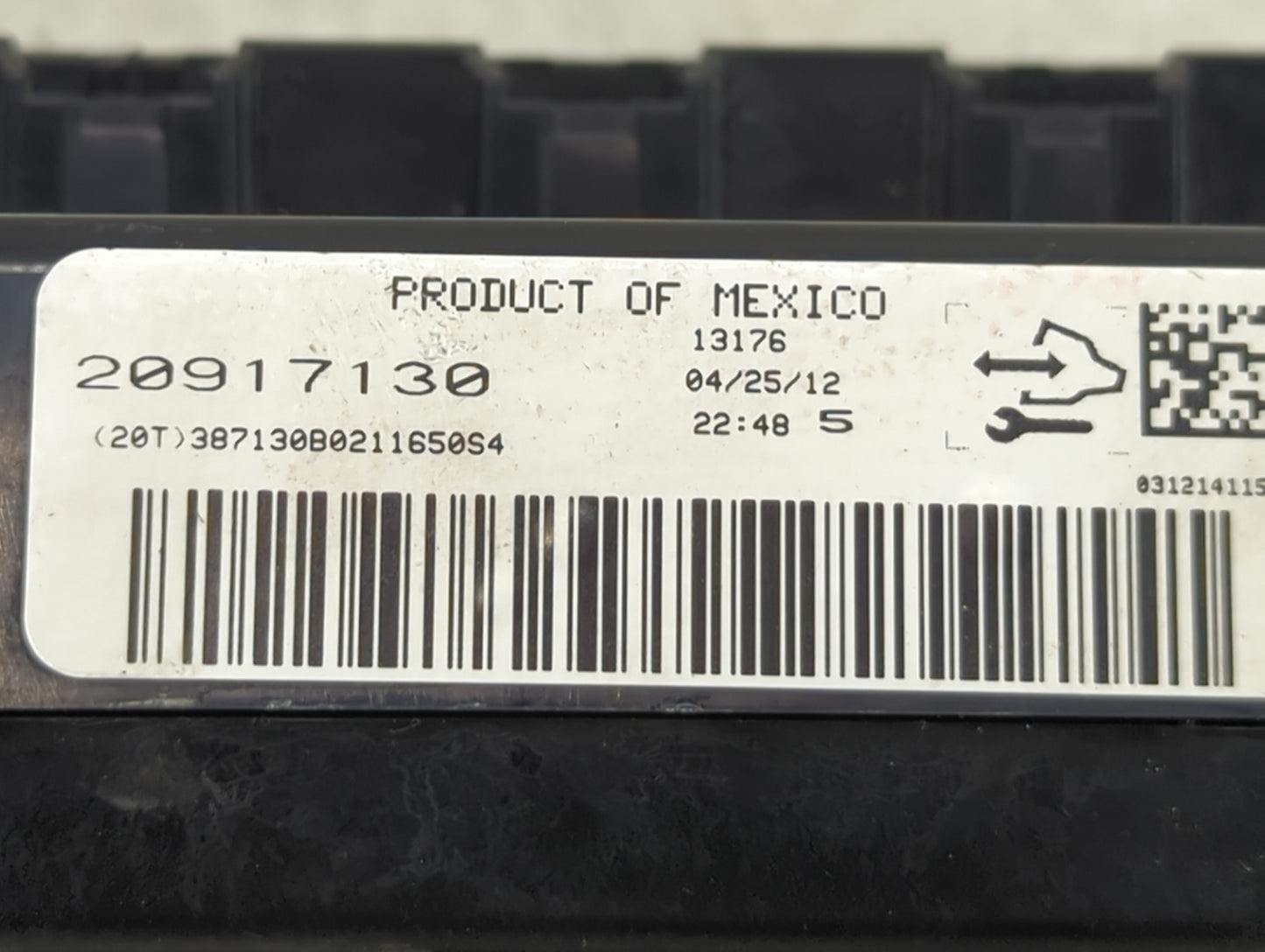 2012 Chevrolet Traverse Climate Control Module Temperature AC/Heater Replacement P/N:20917130 Fits OEM Used Auto Parts - Oem