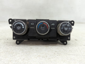 2012 Chevrolet Traverse Climate Control Module Temperature AC/Heater Replacement P/N:20917130 Fits OEM Used Auto Parts - Oem