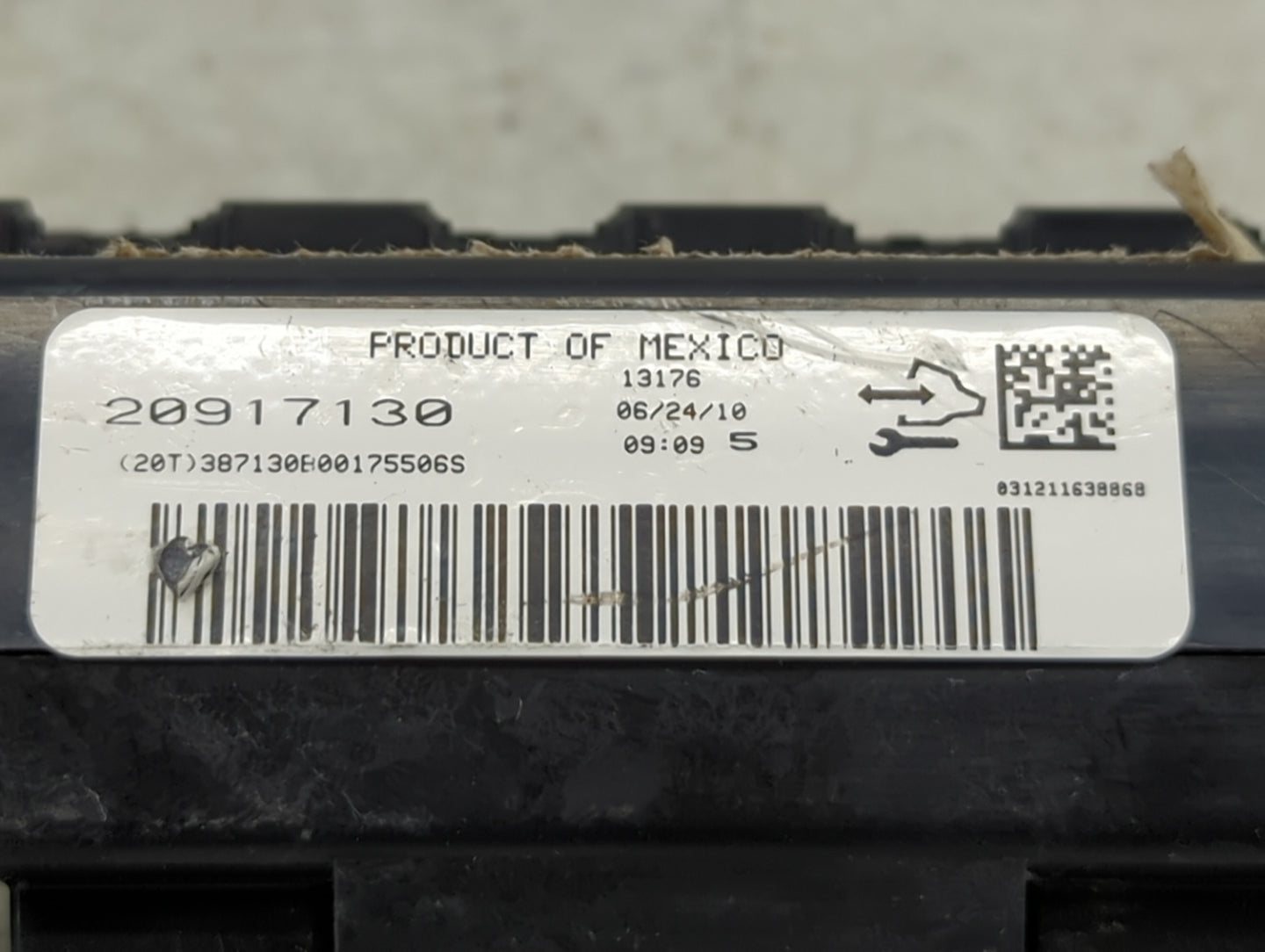 2012 Chevrolet Traverse Climate Control Module Temperature AC/Heater Replacement P/N:20917130 Fits OEM Used Auto Parts - Oem