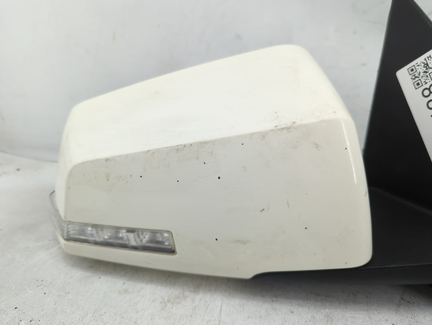 2012 Chevrolet Traverse Passenger Side View Mirror - Right Door Mirror OEM Used - Oemusedautoparts1.com