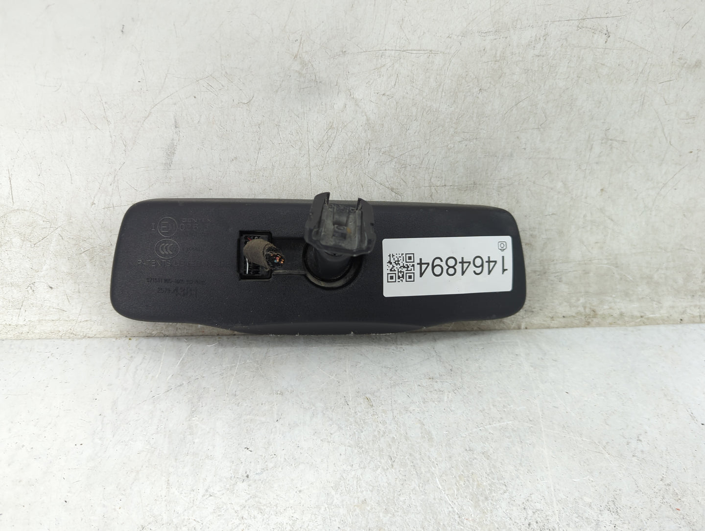 2012 Chevrolet Traverse Interior Rear View Mirror Replacement OEM P/N:25794381 0715111, 905-1605, 55219185 Fits OEM Used Aut