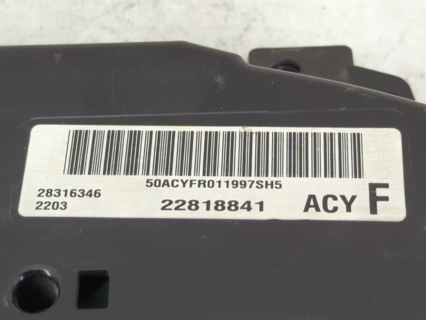 2012 Chevrolet Traverse Instrument Cluster Speedometer Gauges P/N:28316346 22818841 Miles: Fits OEM Used Auto Parts - Oemuse
