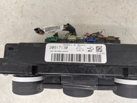 2012 Chevrolet Traverse Climate Control Module Temperature AC/Heater Replacement P/N:20917130 Fits OEM Used Auto Parts - Oem