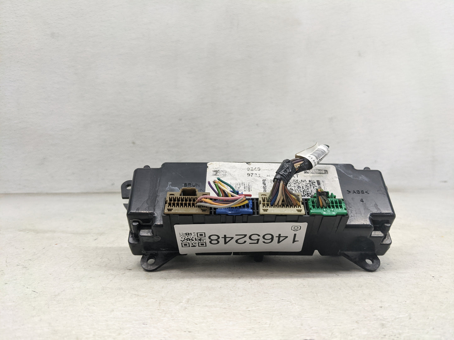 2012 Chevrolet Traverse Climate Control Module Temperature AC/Heater Replacement P/N:20917130 Fits OEM Used Auto Parts - Oem