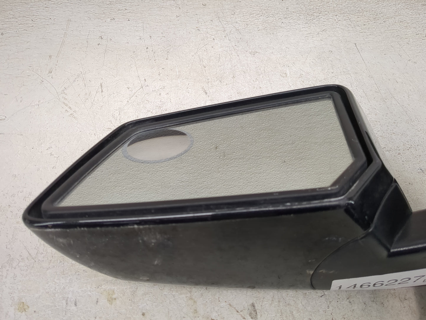 2015-2017 Chevrolet Traverse Driver Side View Mirror - Left Door Mirror OEM Used - Oemusedautoparts1.com