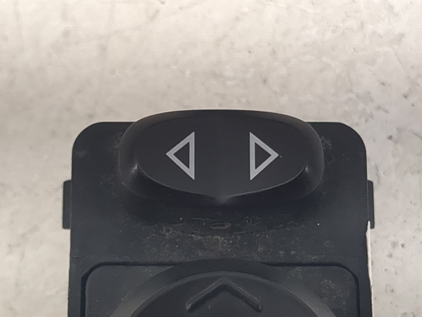 2009-2017 Chevrolet Traverse Master Power Window Switch Replacement Driver Side Left P/N:15B0814 A2015 Fits OEM Used Auto Pa
