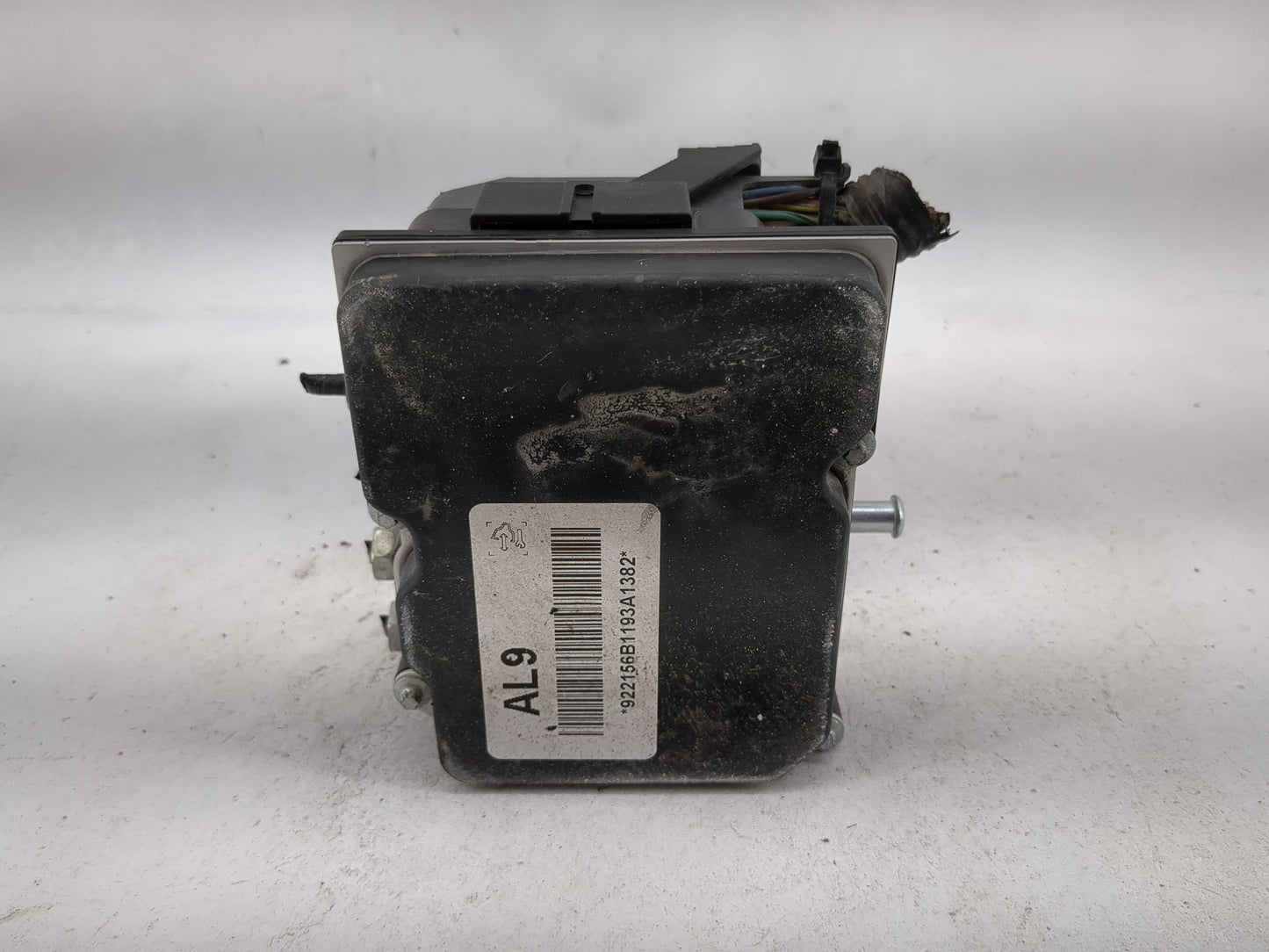 2017 Chevrolet Traverse ABS Pump Control Module Replacement P/N:0265230661 22822156, 0265951 Fits Fits 2012 2013 2014 2015 2