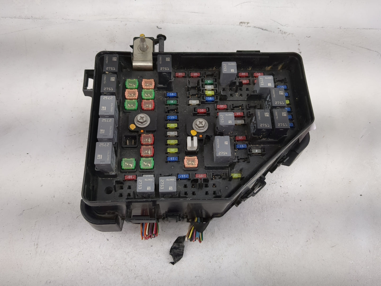 2012 Chevrolet Traverse Fusebox Fuse Box Panel Relay Module P/N:20972850 15027751, 15027752, 15027753, 15027754, 13502751 Fi