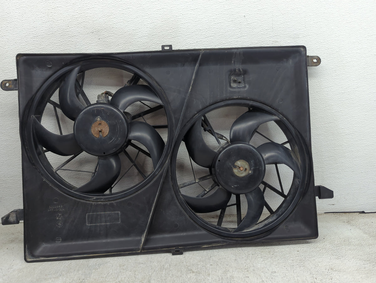 2017 Chevrolet Traverse Electric Radiator Cooling Fan Motor Assembly P/N:15226663 20972759 Fits OEM Used Auto Parts - Oemuse
