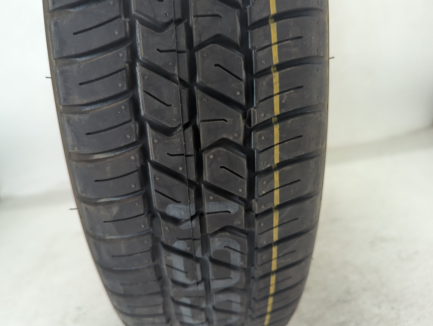 2015-2017 Chevrolet Traverse Spare Donut Tire Wheel Rim Oem 1491167 - Oemusedautoparts1.com