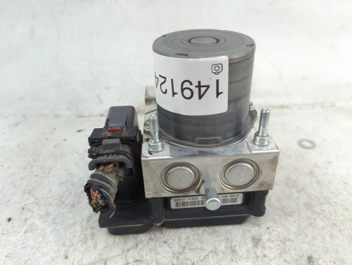 2017 Chevrolet Traverse Anti-Lock Brake ABS Pump Module Actuator OEM P/N:0265252460AA 22912777 Fits Fits 2012 2013 2014 2015