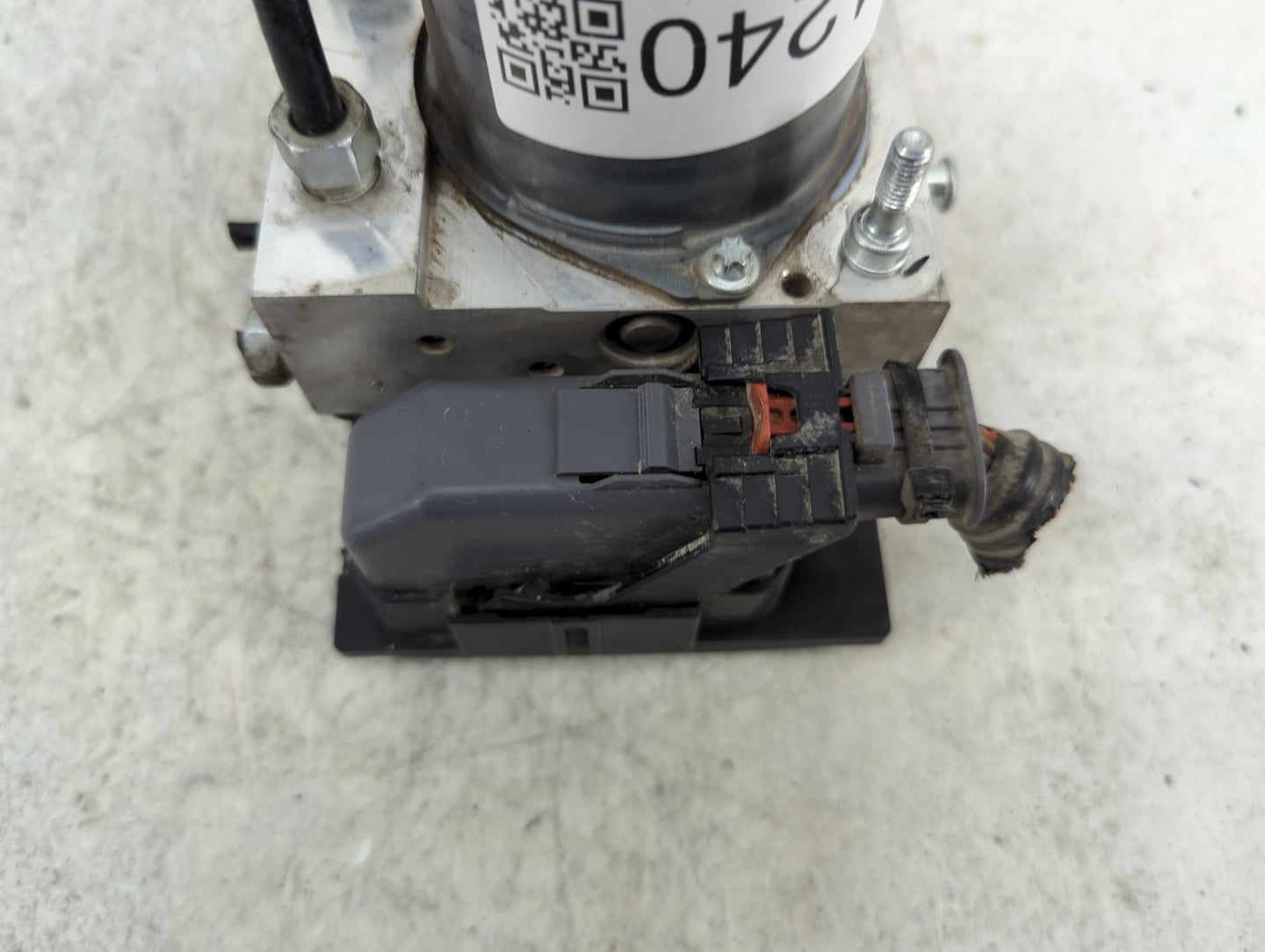 2017 Chevrolet Traverse ABS Pump Control Module Replacement P/N:0265252460AA 22912777 Fits Fits 2012 2013 2014 2015 2016 OEM