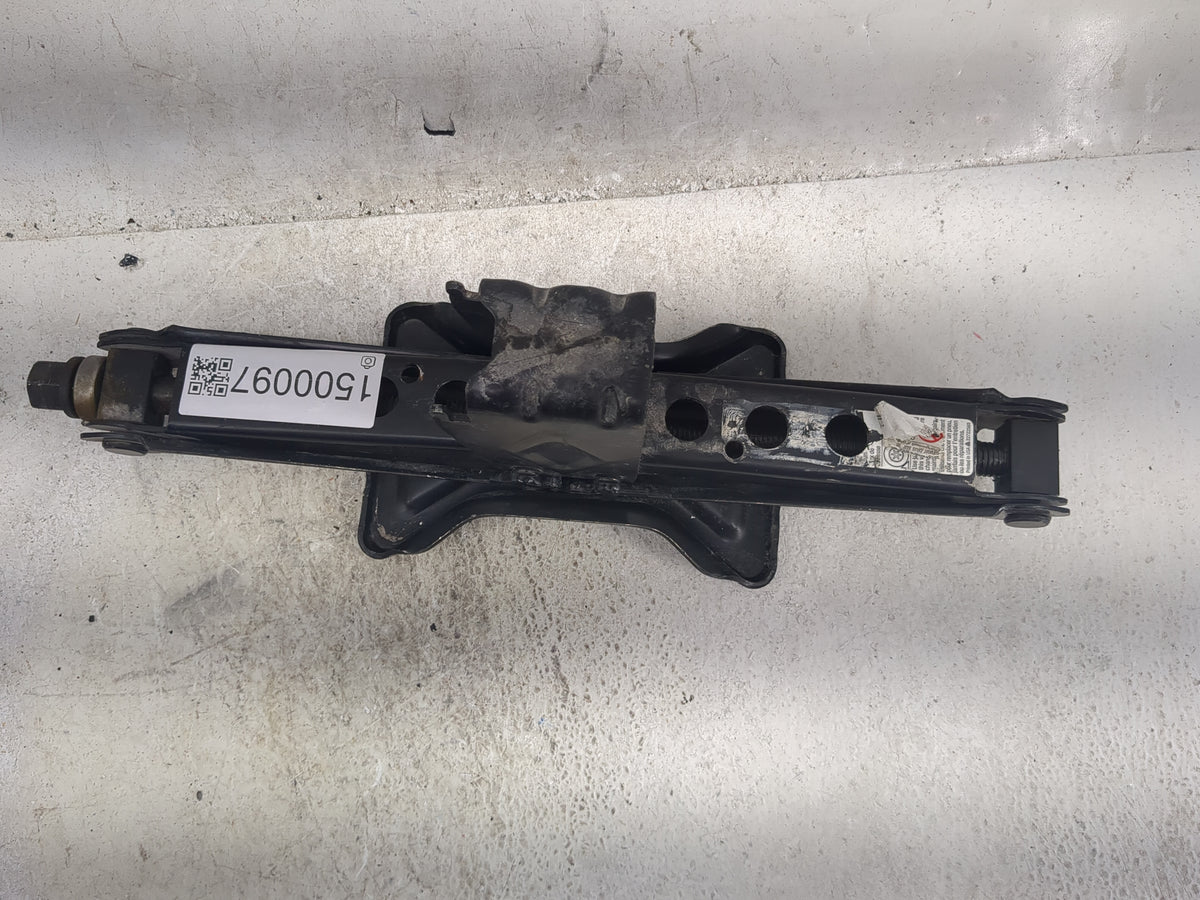 2012 Chevrolet Traverse Spare Scissor Car Jack Black - Oemusedautoparts1.com
