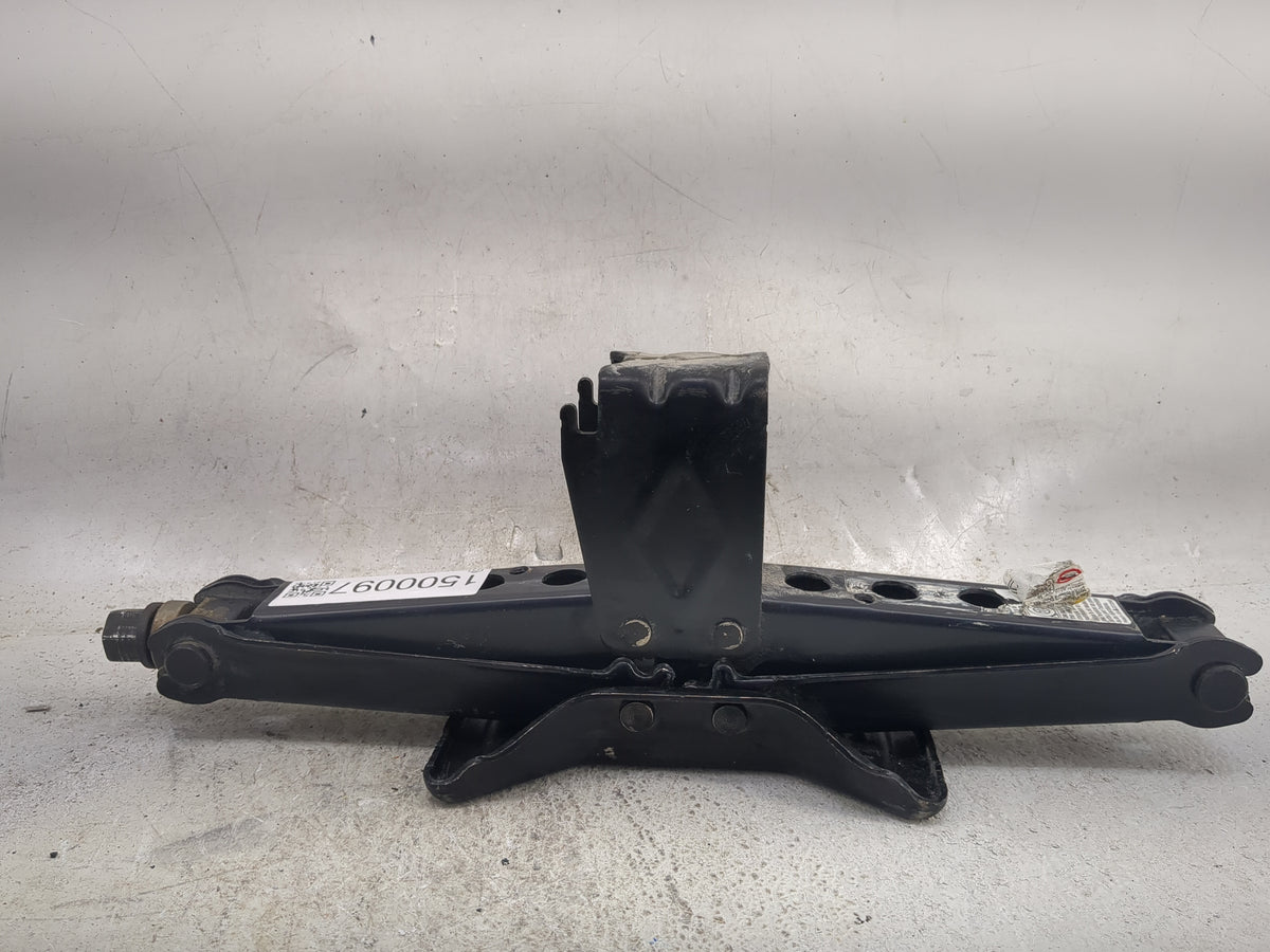 2012 Chevrolet Traverse Spare Scissor Car Jack Black - Oemusedautoparts1.com
