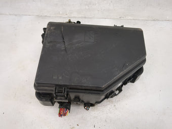 compare product 2012 Chevrolet Traverse Fusebox Fuse Box Panel Relay Module P/N:20972850 Fits OEM Used Auto Parts