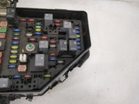 2012 Chevrolet Traverse Fusebox Fuse Box Panel Relay Module P/N:20972850 Fits OEM Used Auto Parts - Oemusedautoparts1.com