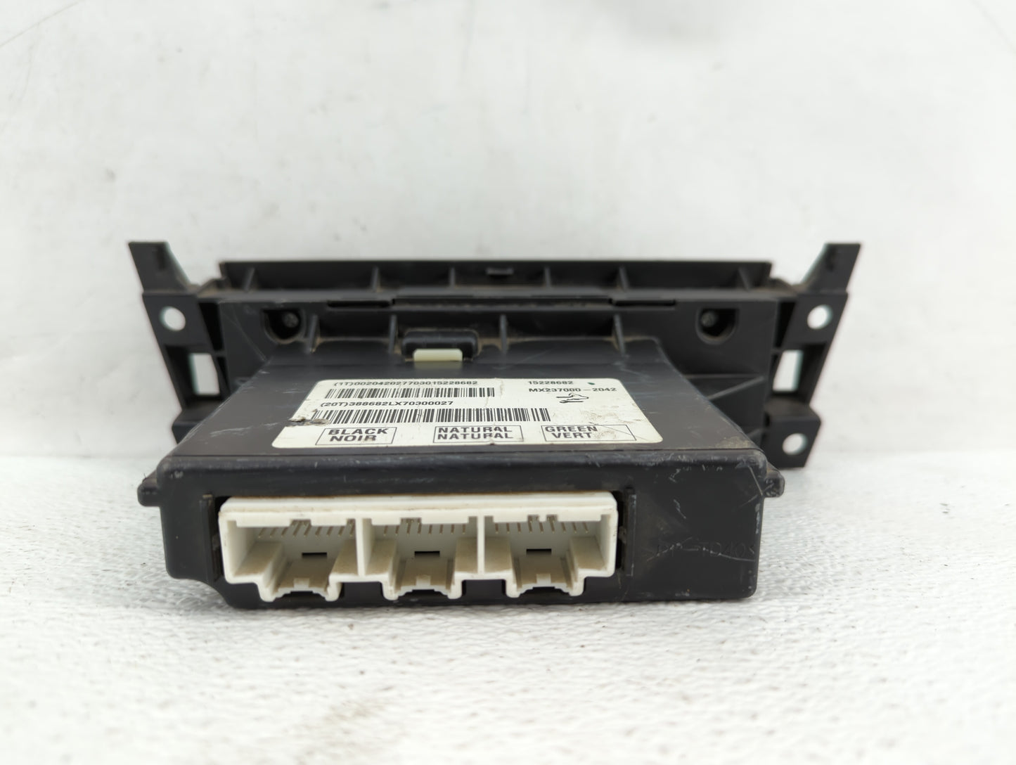 2012 Chevrolet Traverse Climate Control Module Temperature AC/Heater Replacement P/N:15228682 25839381 Fits OEM Used Auto Pa