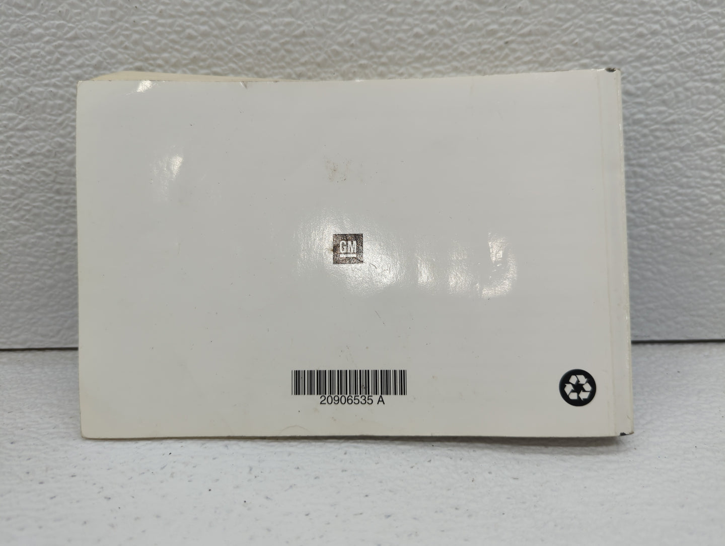 2012 Chevrolet Traverse Owners Manual Book Guide OEM Used Auto Parts - Oemusedautoparts1.com