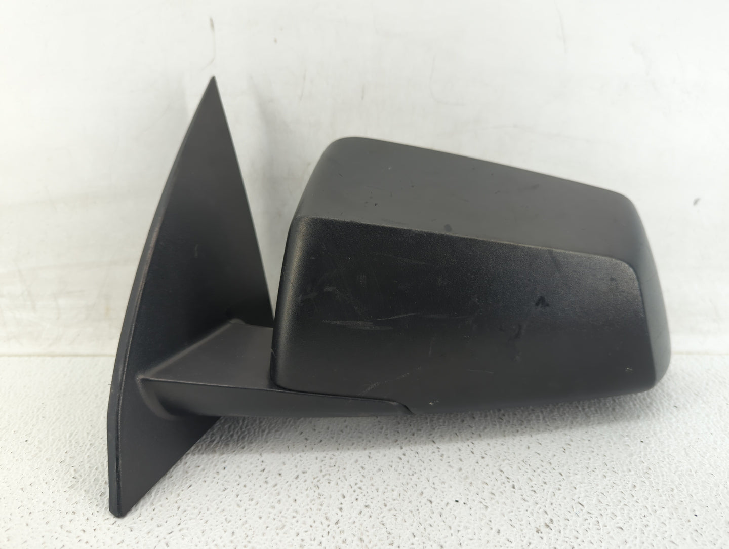 2015-2017 Chevrolet Traverse Driver Side View Mirror - Left Door Mirror OEM Used - Oemusedautoparts1.com