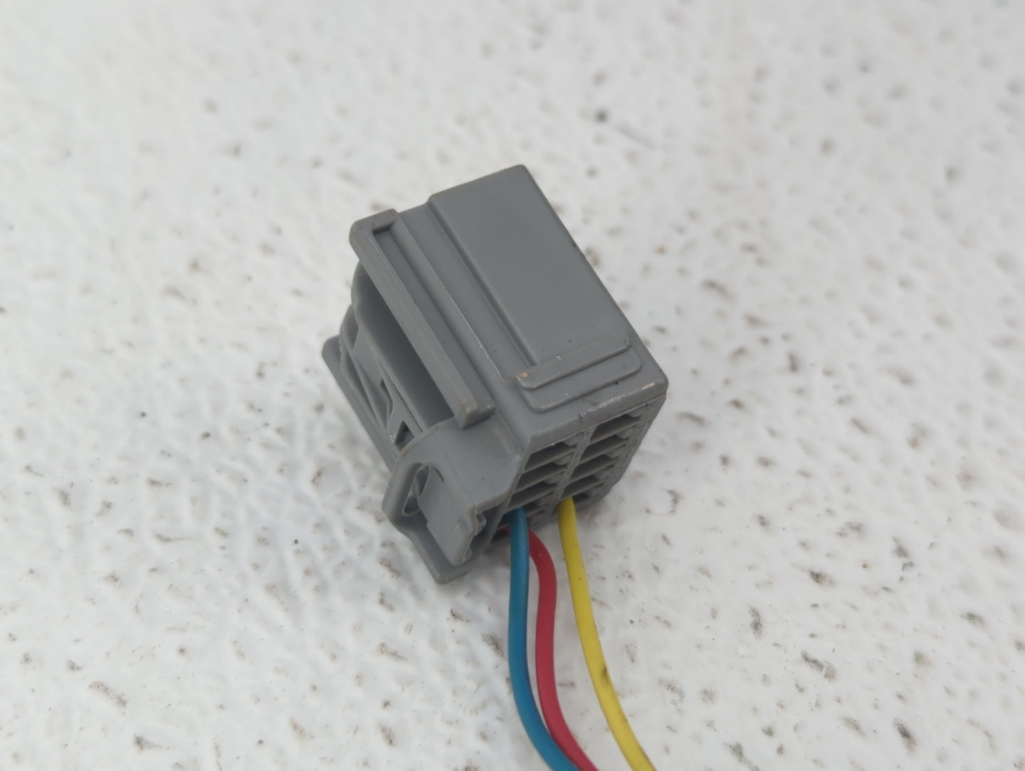 2015-2017 Chevrolet Traverse Driver Side View Mirror - Left Door Mirror OEM Used - Oemusedautoparts1.com