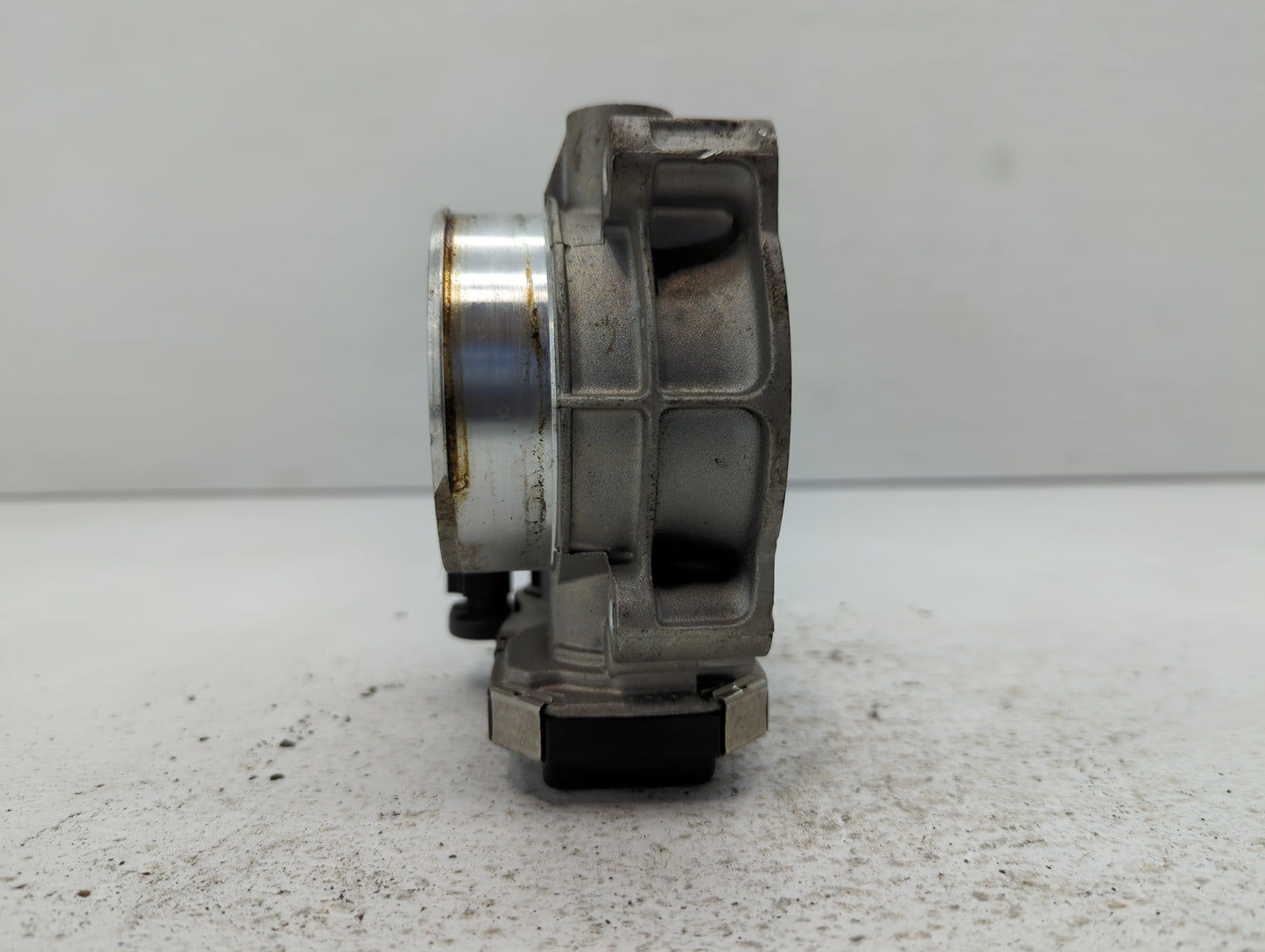2017-2022 Chevrolet Traverse Throttle Body P/N:12632172BA Fits Fits 2012 2013 2014 2015 2016 2017 2018 2019 2020 2021 2022 O