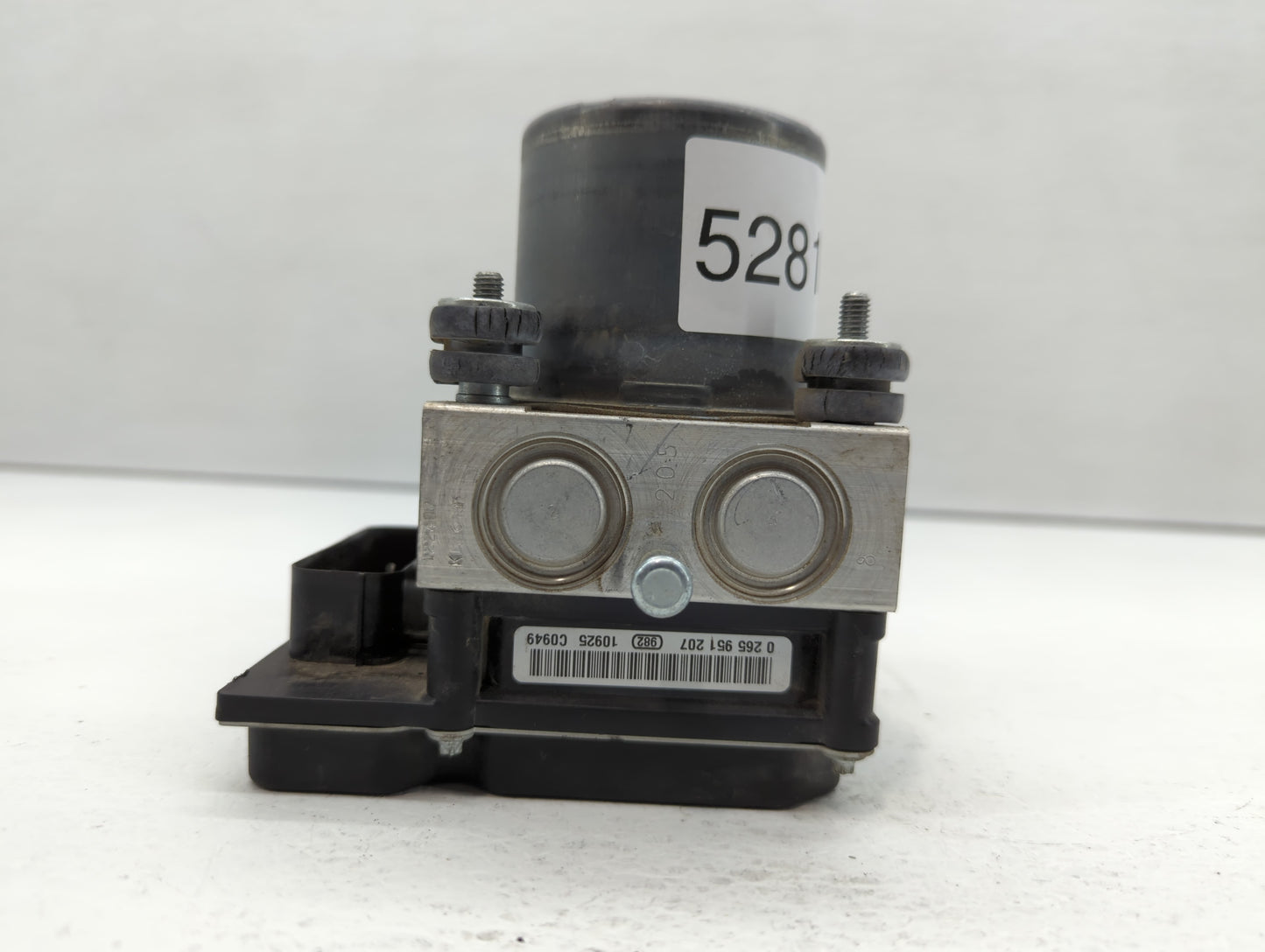 2017 Chevrolet Traverse ABS Pump Control Module Replacement P/N:22822156 Fits Fits 2012 2013 2014 2015 2016 OEM Used Auto Pa