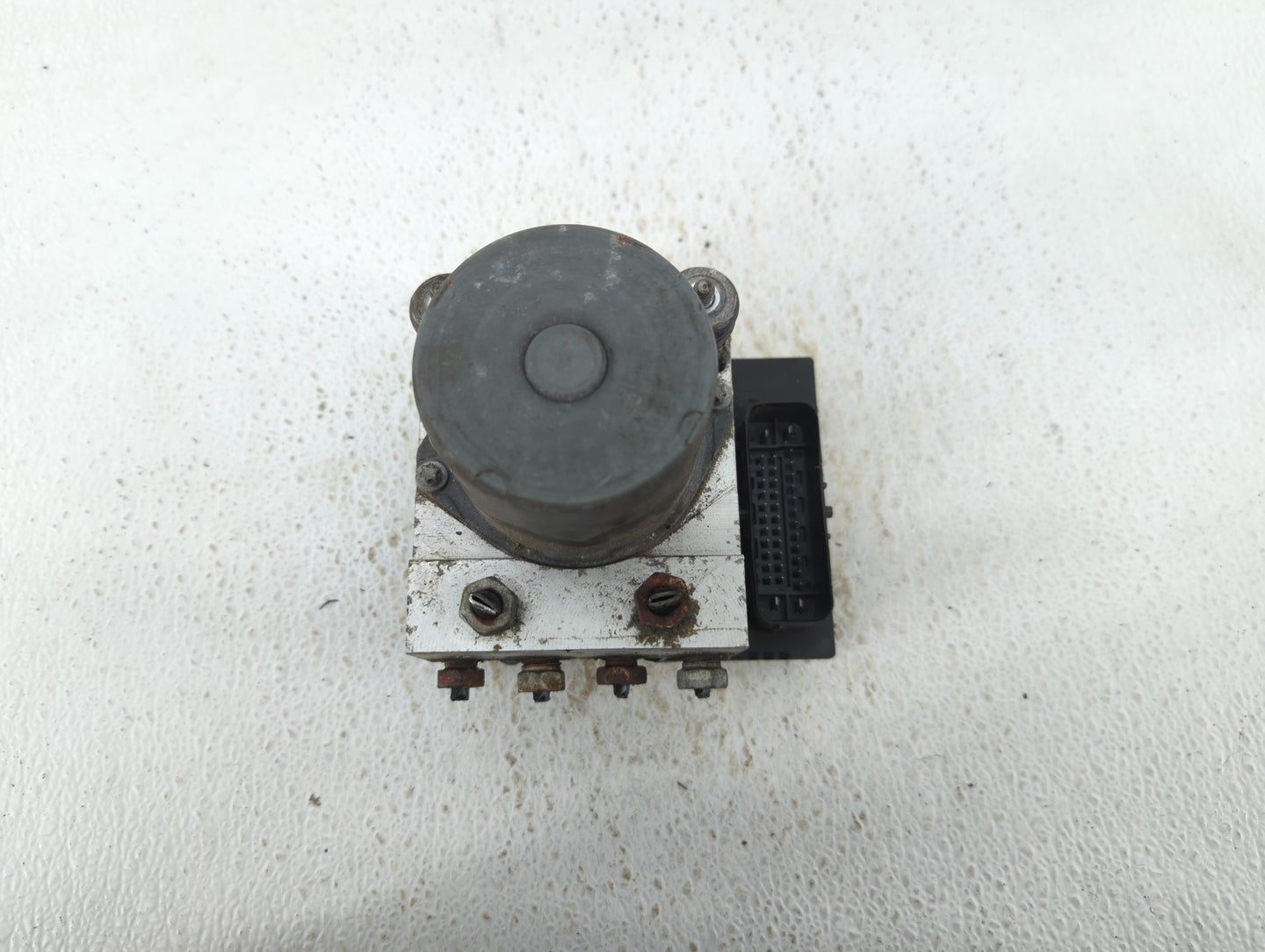 2017 Chevrolet Traverse ABS Pump Control Module Replacement Fits Fits 2012 2013 2014 2015 2016 OEM Used Auto Parts - Oemused