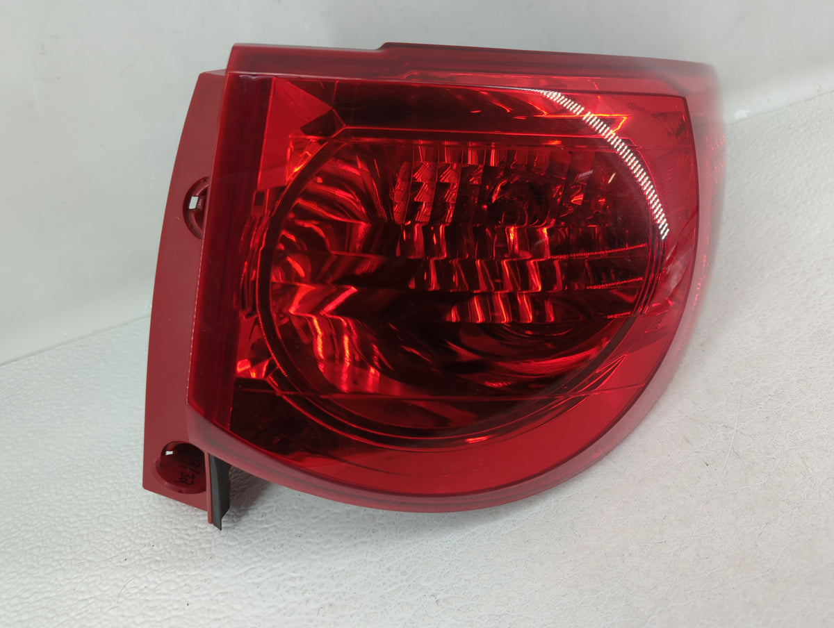 2009-2012 Chevrolet Traverse Tail Light Assembly Passenger Right OEM Fits Fits 2009 2010 2011 2012 OEM Used Auto Parts - Oem