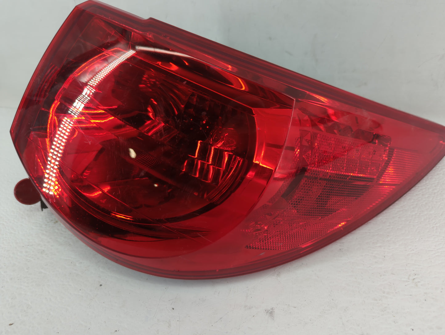 2012 Chevrolet Traverse Tail Light Assembly Passenger Right OEM P/N:34T372504 Fits OEM Used Auto Parts - Oemusedautoparts1.c