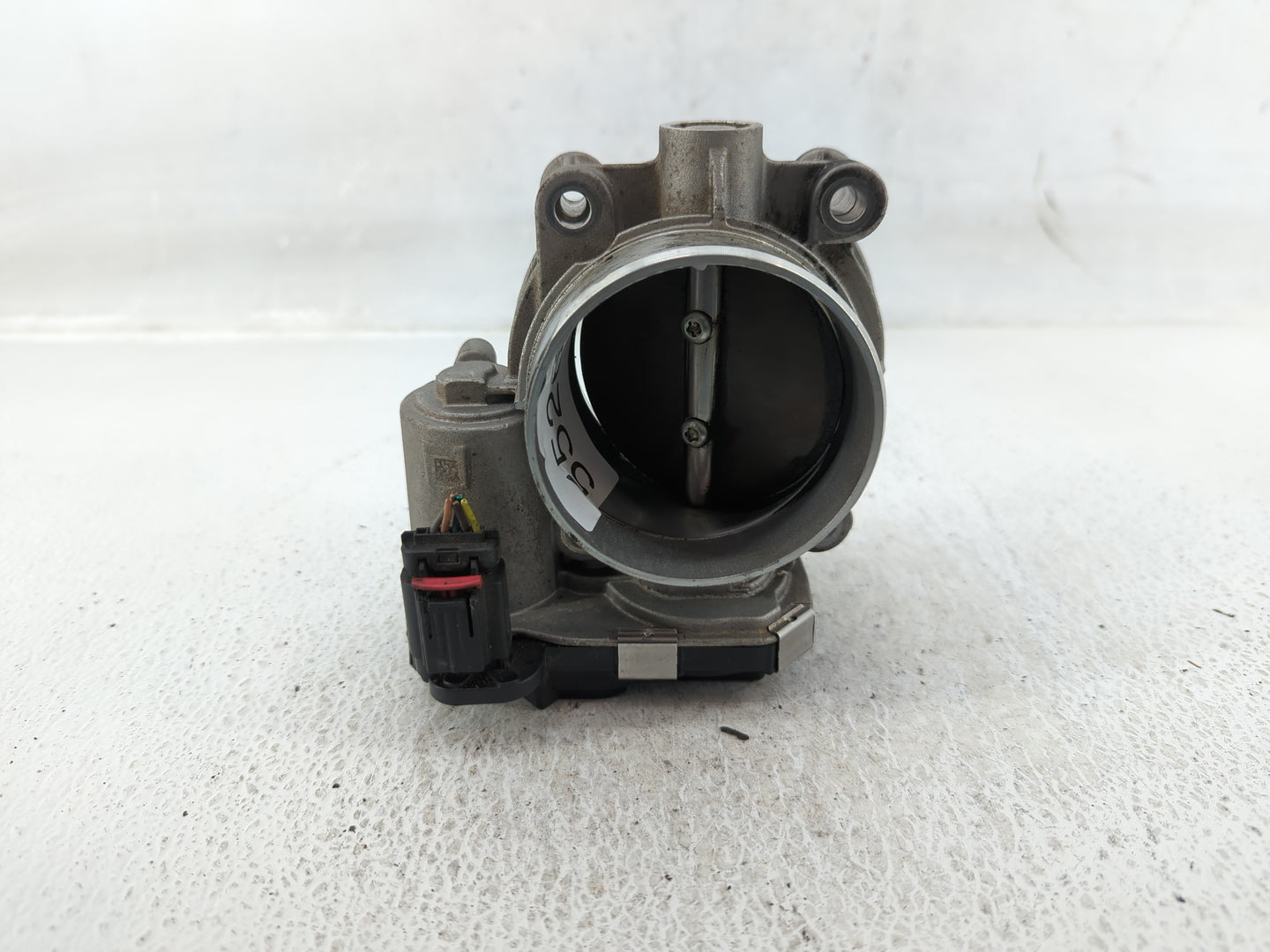 2017-2022 Chevrolet Traverse Throttle Body Fits Fits 2012 2013 2014 2015 2016 2017 2018 2019 2020 2021 2022 OEM Used Auto Pa