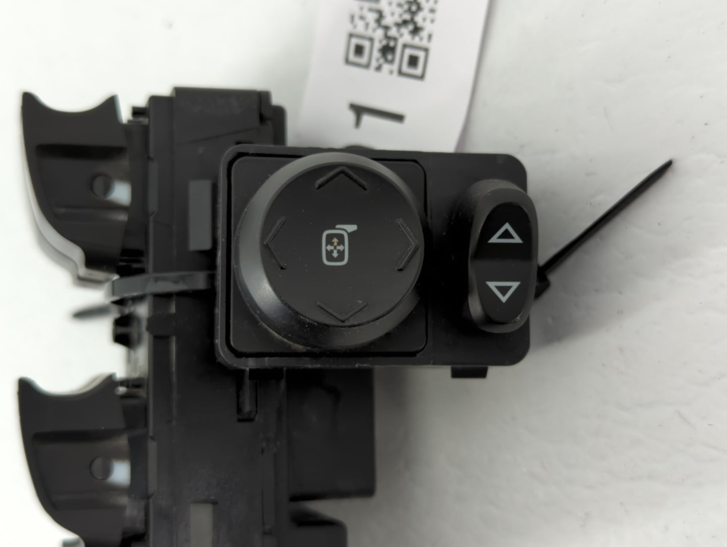 2012 Chevrolet Traverse Master Power Window Switch Replacement Driver Side Left P/N:20945129 Fits OEM Used Auto Parts - Oemu