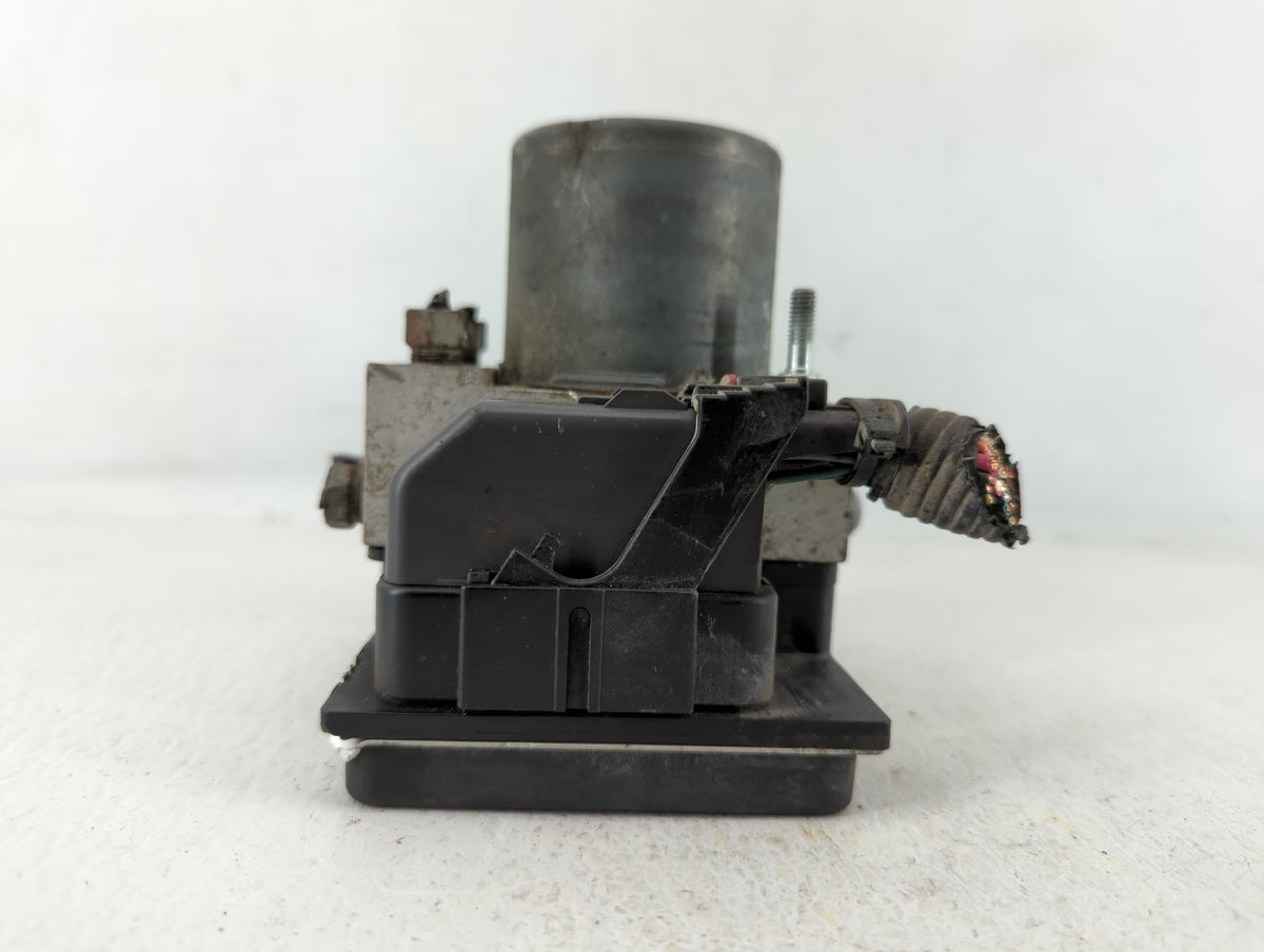 2017 Chevrolet Traverse Anti-Lock Brake ABS Pump Module Actuator OEM P/N:22822156 Fits Fits 2012 2013 2014 2015 2016 OEM Use
