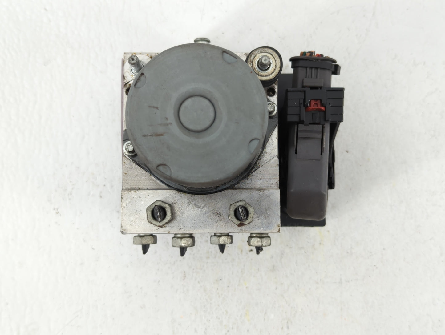 2017 Chevrolet Traverse ABS Pump Control Module Replacement P/N:22822155 Fits Fits 2012 2013 2014 2015 2016 OEM Used Auto Pa