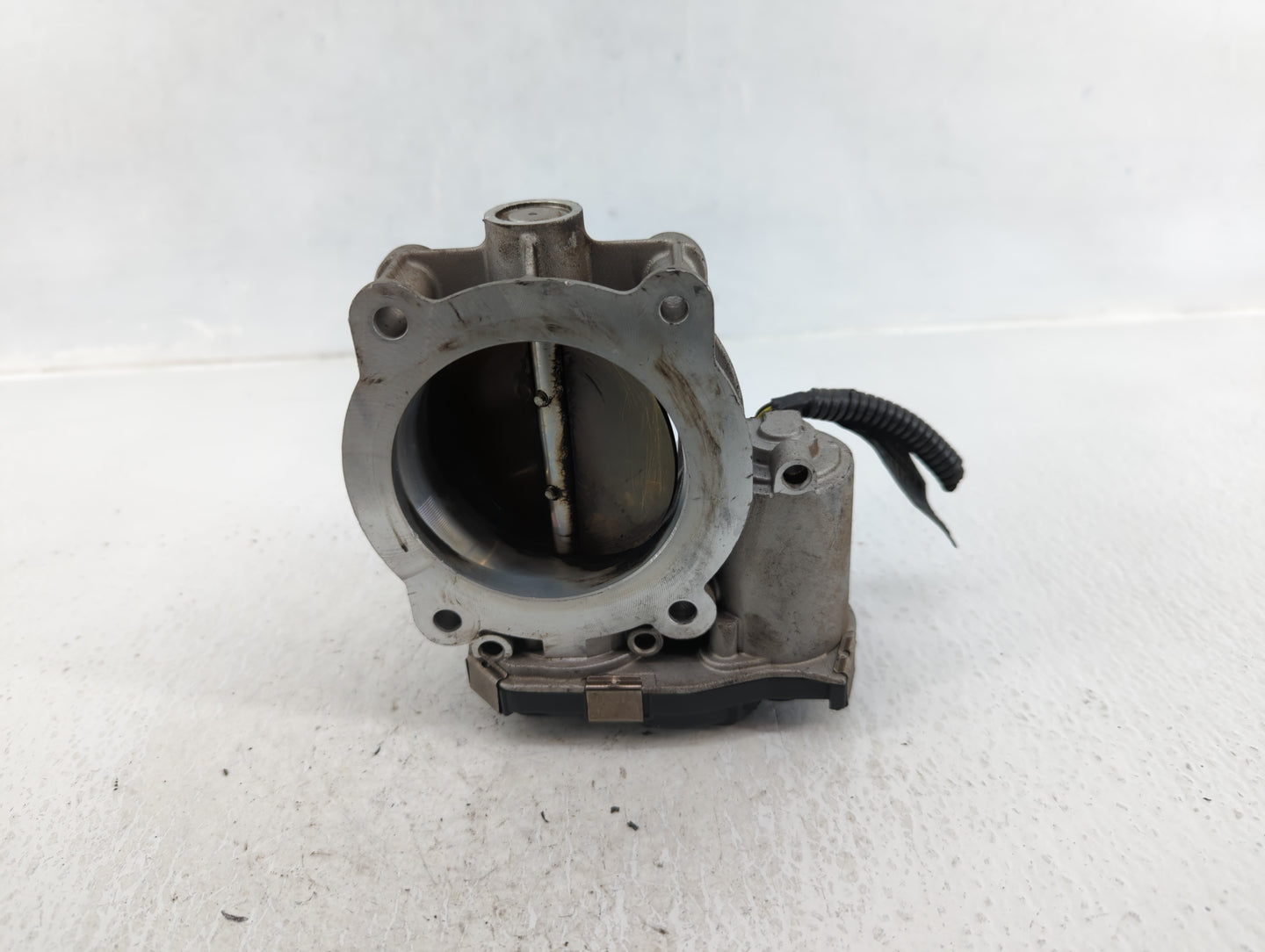 2017-2022 Chevrolet Traverse Throttle Body Fits Fits 2012 2013 2014 2015 2016 2017 2018 2019 2020 2021 2022 OEM Used Auto Pa
