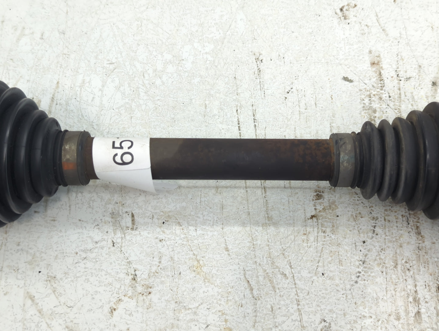 2017-2017 Chevrolet Traverse Axle Shaft Front Driver Cv C/v - Oemusedautoparts1.com
