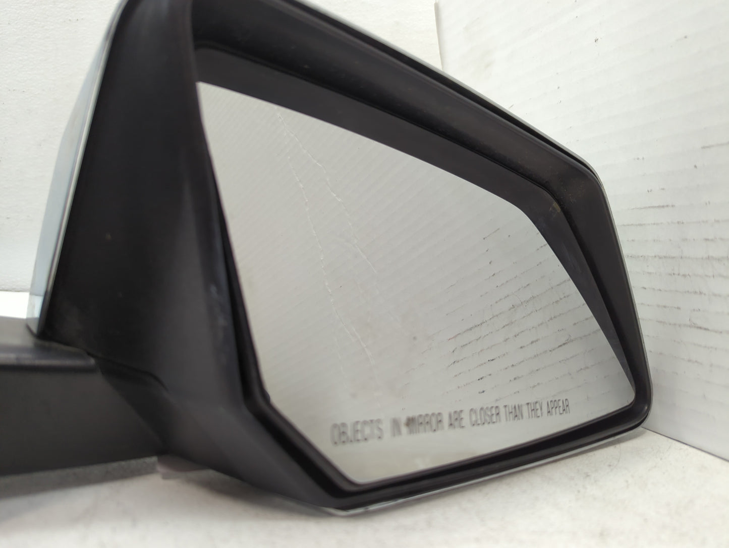 2015-2017 Chevrolet Traverse Passenger Side View Mirror - Right Door Mirror OEM Used - Oemusedautoparts1.com