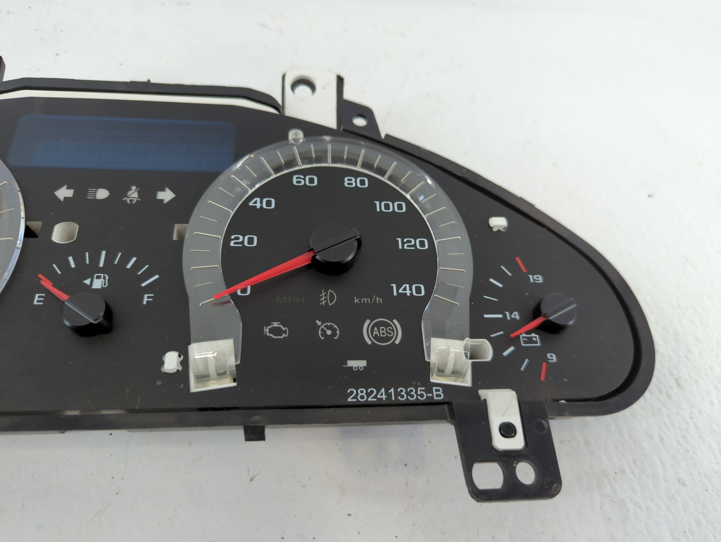 2012 Chevrolet Traverse Instrument Cluster Speedometer Gauges P/N:2831634 22818841 Fits OEM Used Auto Parts - Oemusedautopar