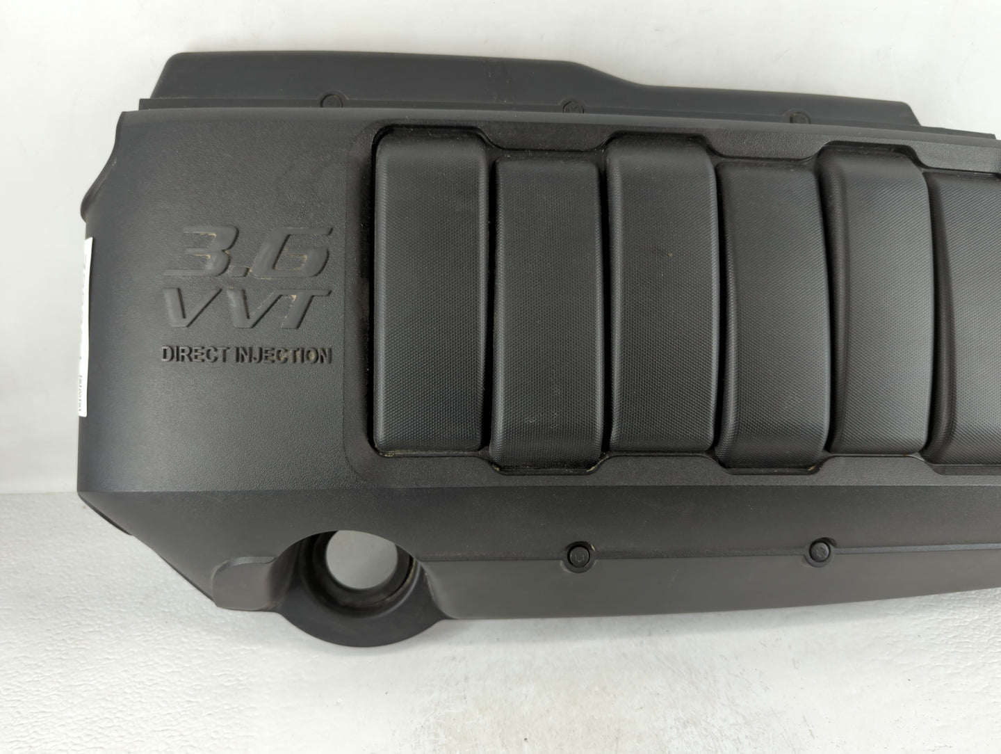 2012 Chevrolet Traverse Engine Cover - Oemusedautoparts1.com