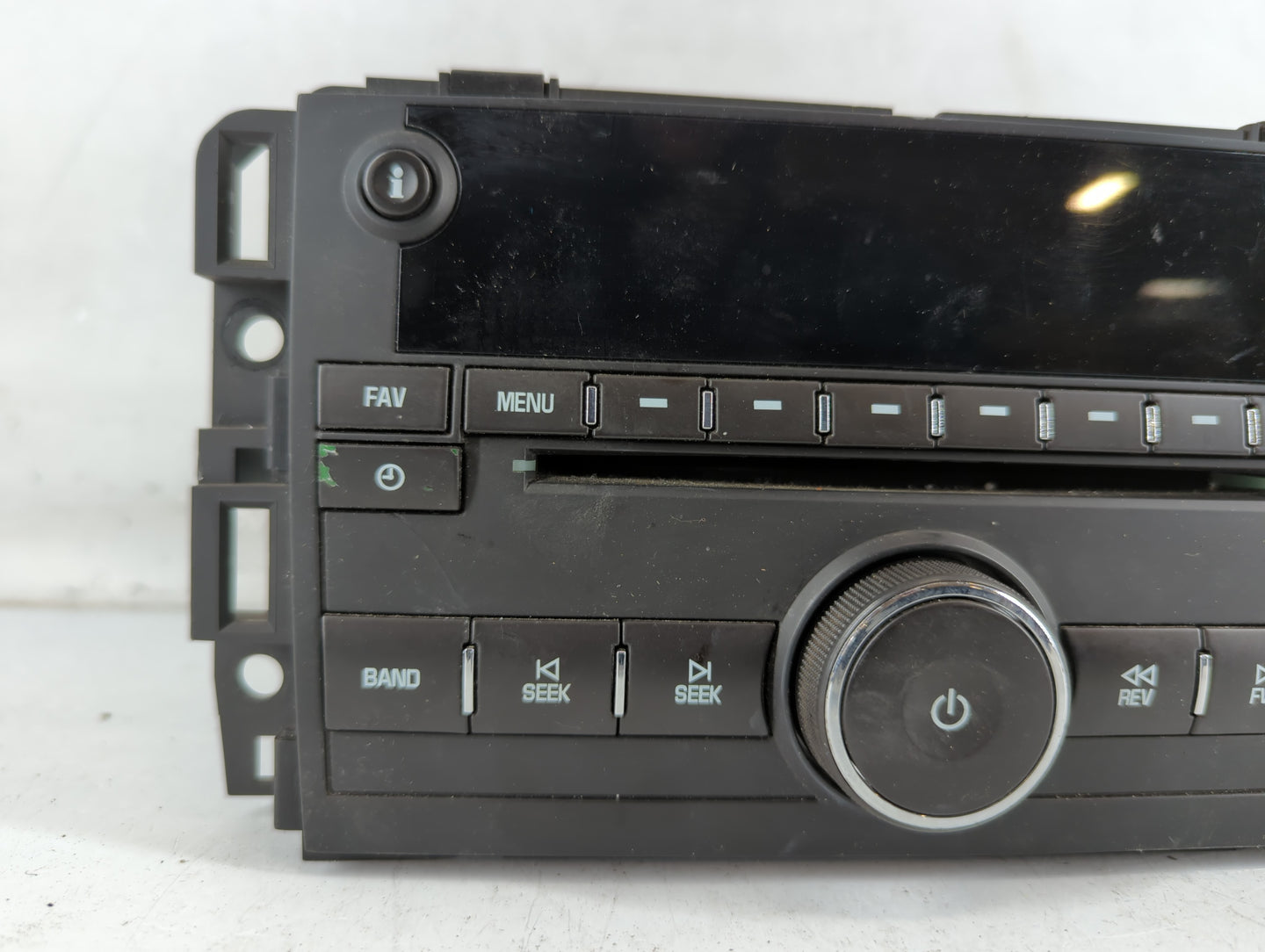 2015-2017 Chevrolet Traverse Radio Control Panel - Oemusedautoparts1.com