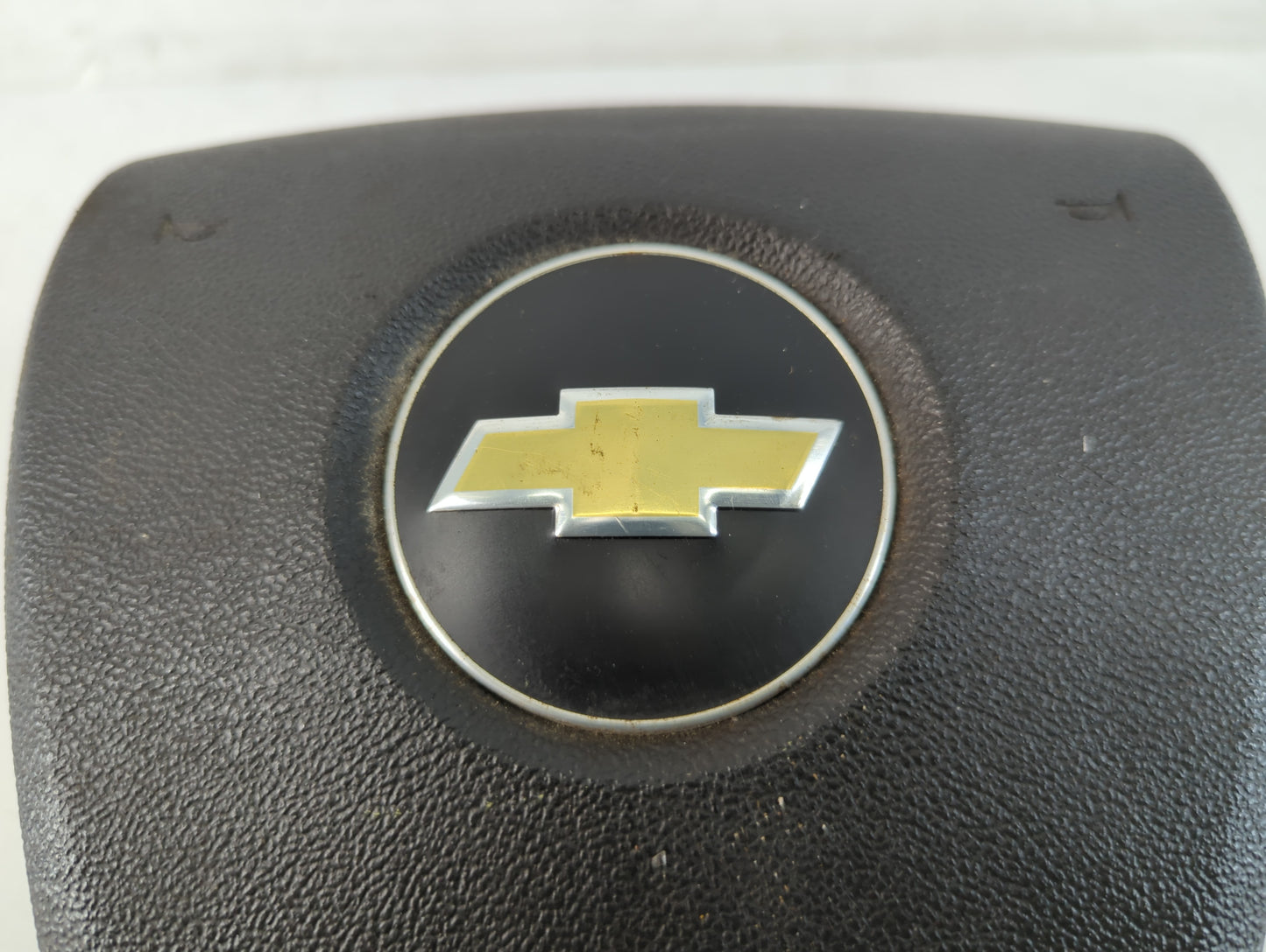 2012 Chevrolet Traverse Air Bag Driver Left Steering Wheel Mounted Fits OEM Used Auto Parts - Oemusedautoparts1.com