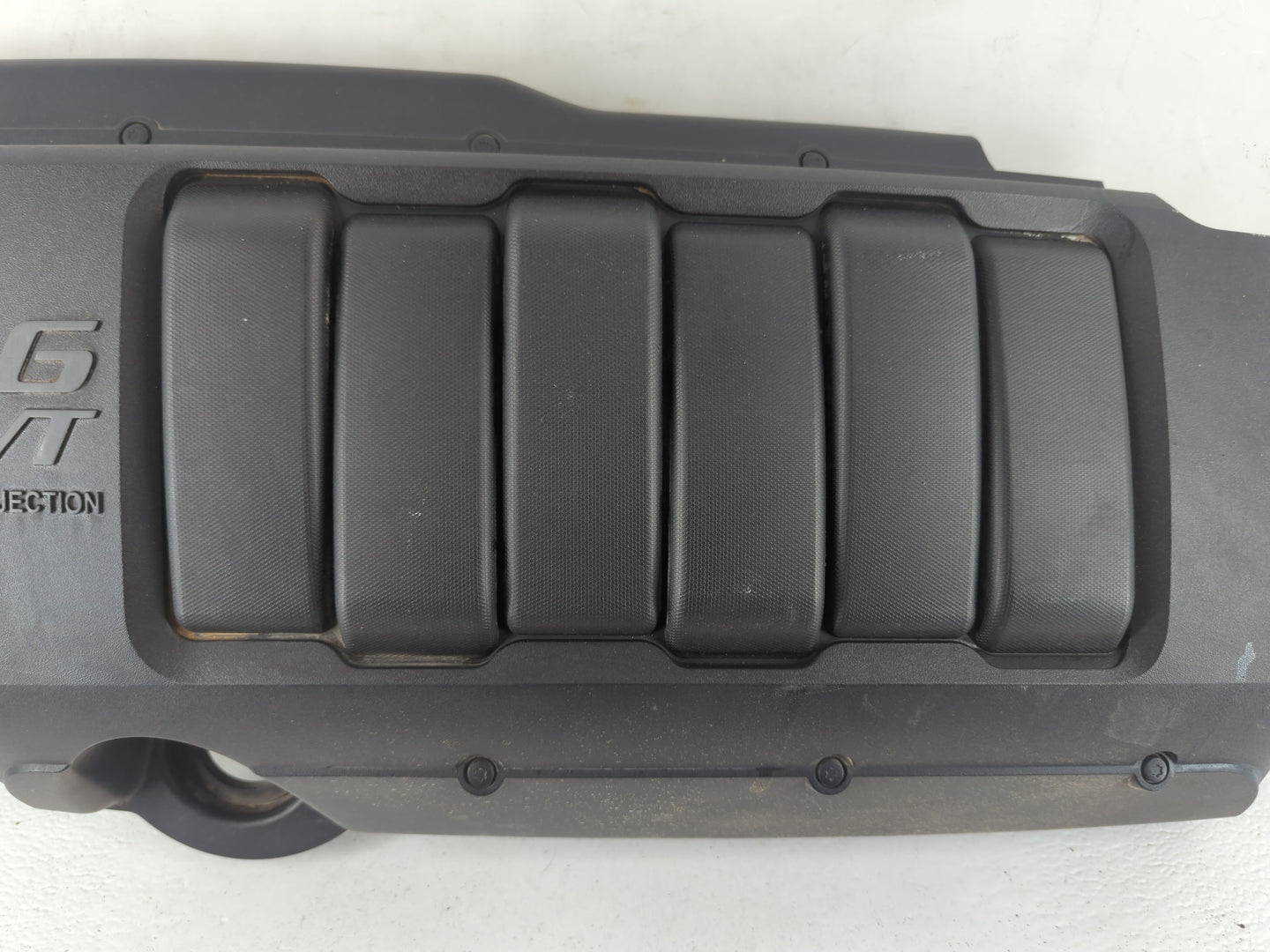 2012 Chevrolet Traverse Engine Cover - Oemusedautoparts1.com
