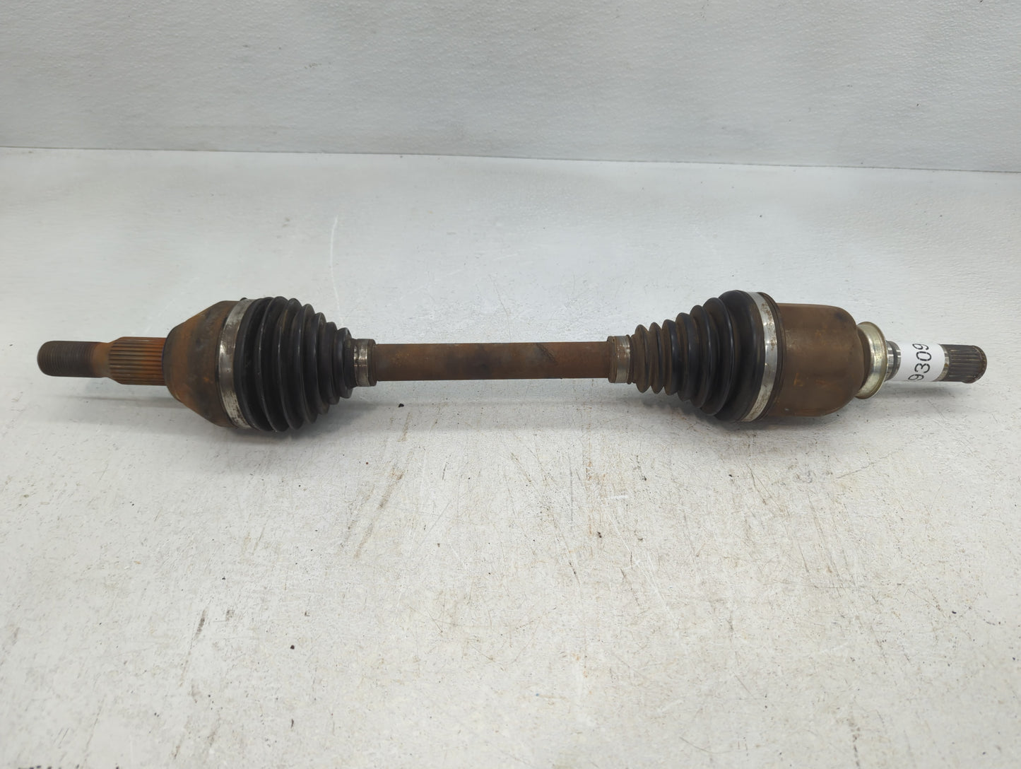 2017-2017 Chevrolet Traverse Axle Shaft Front Driver Cv C/v - Oemusedautoparts1.com
