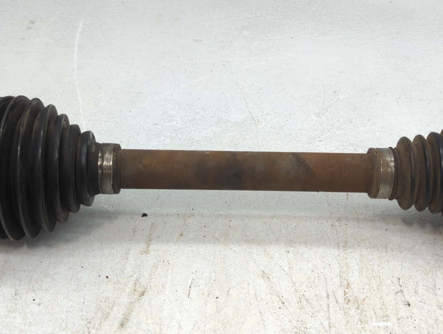 2017-2017 Chevrolet Traverse Axle Shaft Front Driver Cv C/v - Oemusedautoparts1.com