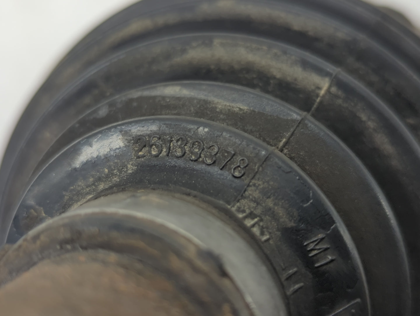 2017-2017 Chevrolet Traverse Axle Shaft Front Driver Cv C/v - Oemusedautoparts1.com