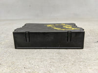 Chevrolet Traverse Body Control Module Bcm Inner Cabin Fuse Box - Oemusedautoparts1.com