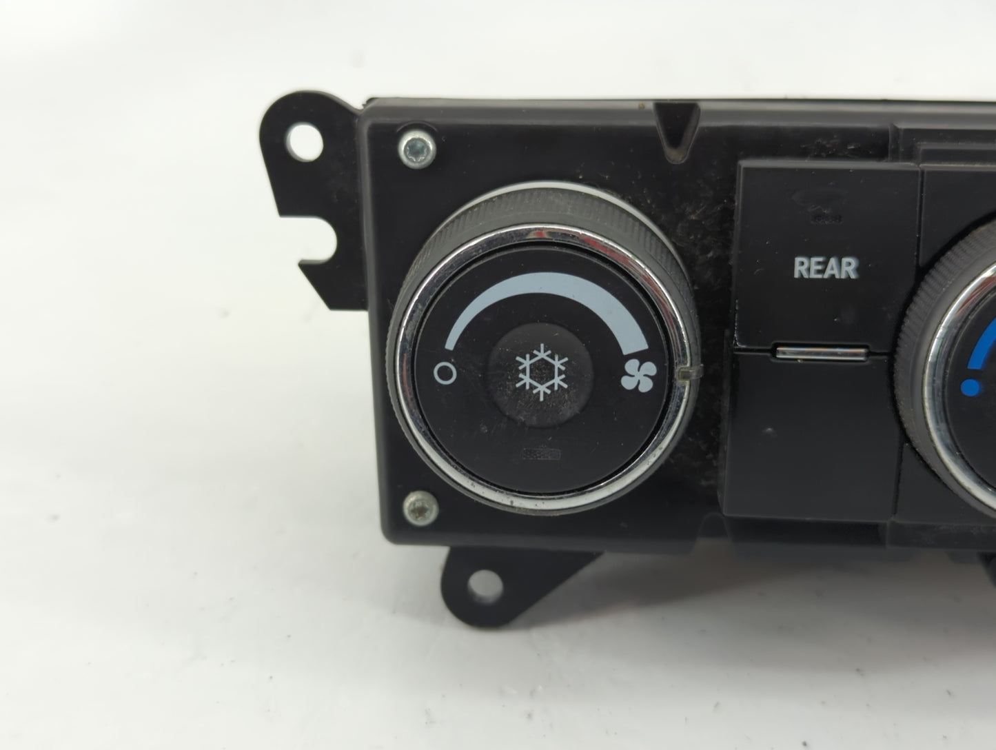 2012 Chevrolet Traverse Climate Control Module Temperature AC/Heater Replacement P/N:20917130 Fits OEM Used Auto Parts - Oem