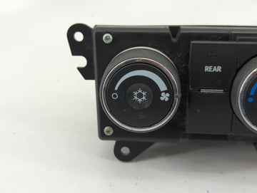 2012 Chevrolet Traverse Climate Control Module Temperature AC/Heater Replacement P/N:20917130 Fits OEM Used Auto Parts